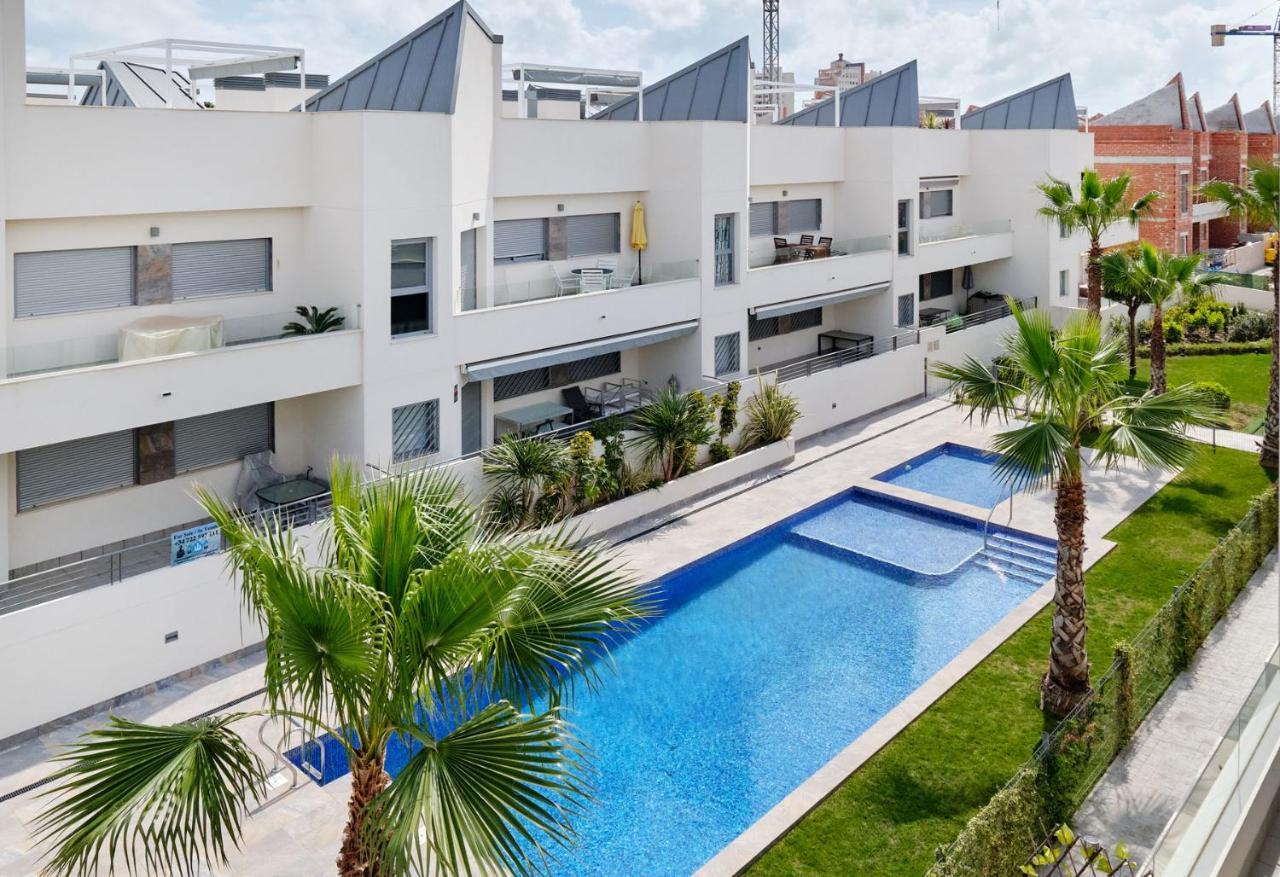Villa Amalia Eco Torrevieja Bagian luar foto